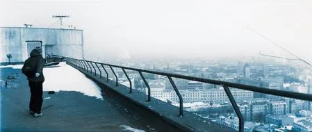 Novoarbatskaya roof. Кадр 4