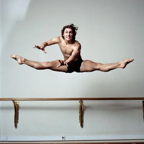Dance in Vogue. Кадр 6