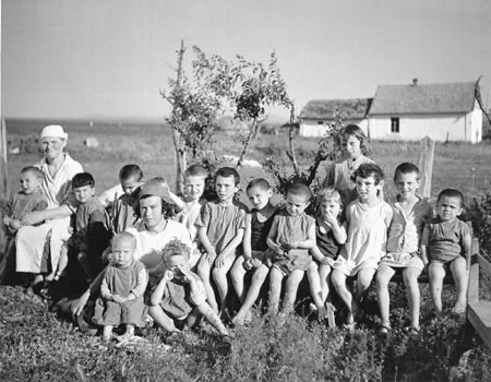 The American brother: the Joint in Russia, the USSR and the CIS. Кадр 8
