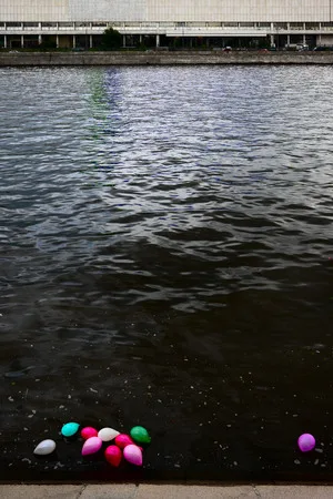The Moskva river: nine times across. Кадр 9