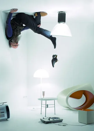 ESQUIRE. Кадр 4