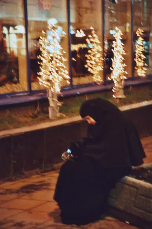Иллюзии вечернего города. Кадр 2