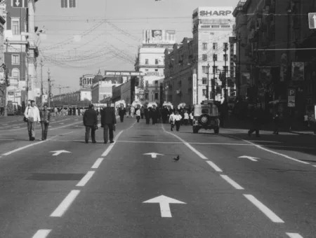 City day. Morning in the Tverskaya street. Кадр 15