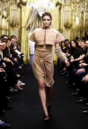 Trend Spotters? The Essential Names in Spanish Fashion. Кадр 2