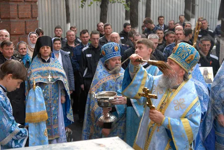 Sacred procession in Butyrka. Кадр 8