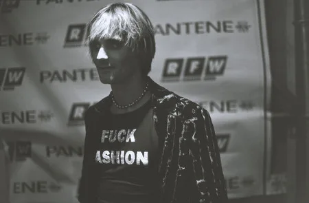 RFW. Кадр 4