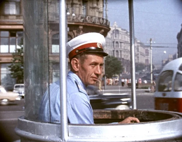 The time machine. Color. 1930-1970. Кадр 10