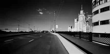 Moscow summer. Кадр 8