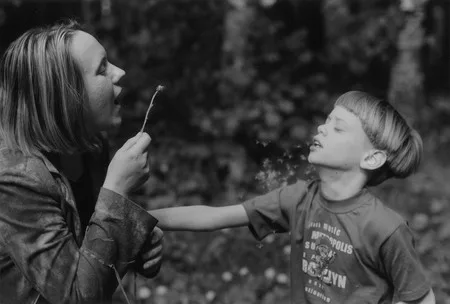 Love conquers disease (Walking with Max). Кадр 6