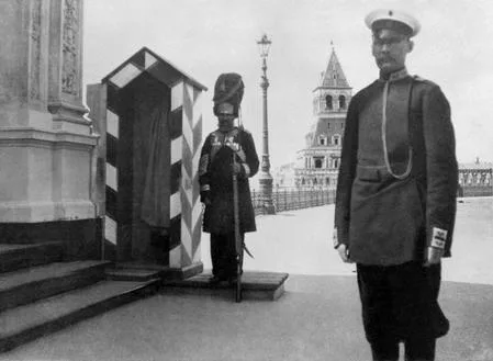 From a history of the Moscow militia. Кадр 2