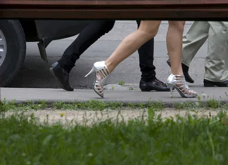 Pedestrians. Кадр 4