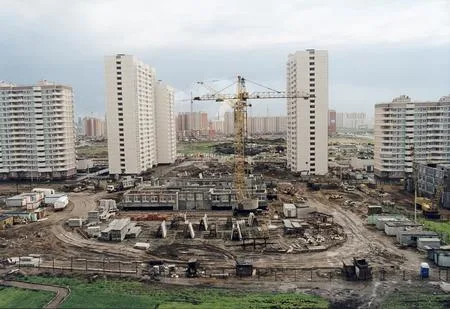 For a night it is exactly on a floor our city grows. Кадр 6