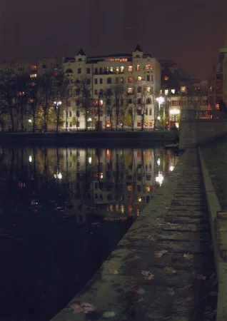 The Patriarshie ponds after reconstruction. Кадр 2