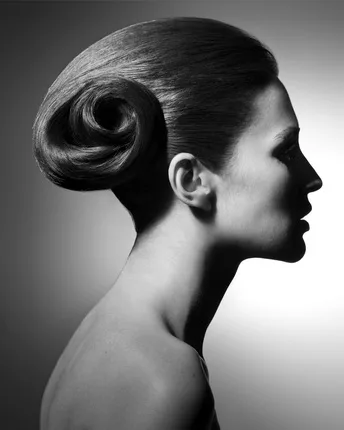 ОУТУМУРО. LOOKS. Кадр 7