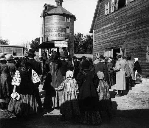 Россия. XX век в фотографиях: 1900-1917. Кадр 16