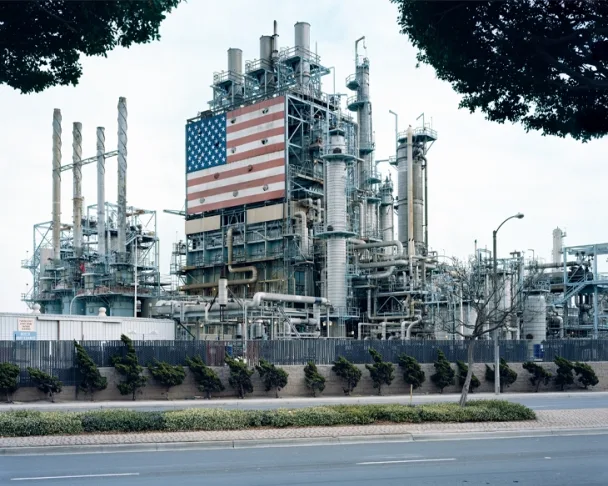 American Power. Кадр 1