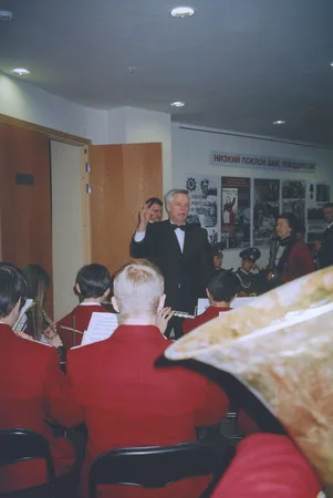 To veterans - for the housewarming. Кадр 5