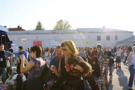 Charity action in ARTSTRELKA. Кадр 1