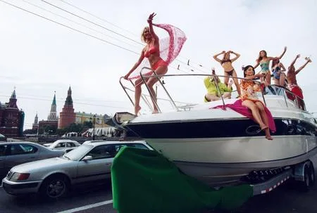 Сладкая жизнь Москвы. Кадр 11