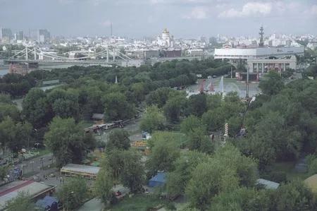 Park of our meetings. Кадр 1