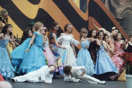 The Seventh Moscow Generation Ball devoted to the 65th Anniversary of Victory. Кадр 11