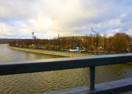 36 views of the Puddle or opening of Katsushika Hokusai monument in Moscow. Кадр 13