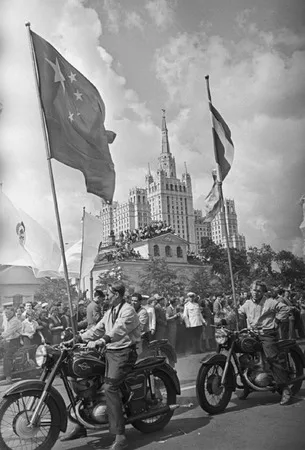 Ретроспектива. Кадр 10