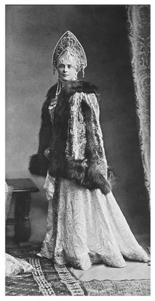 Костюмированный бал в Зимнем дворце. Санкт-Петербург, 1903. Кадр 3