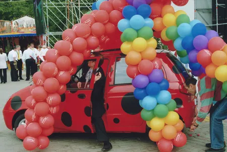 Миниавтомобиль-2005. Кадр 14