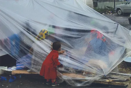 Moscow gypsies. Кадр 3