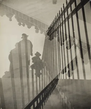 Модернизм в японской фотографии. 1930-е. Осаму Сиихара. Кадр 3