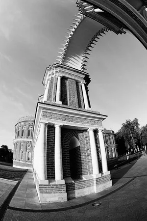 Геометрия в городе. Кадр 5