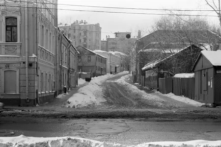 Москва прежде и теперь. Кадр 4