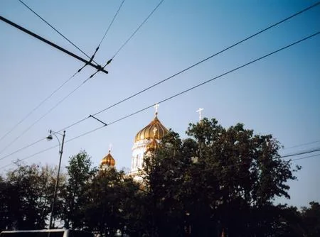 On a way to the Temple. Кадр 2