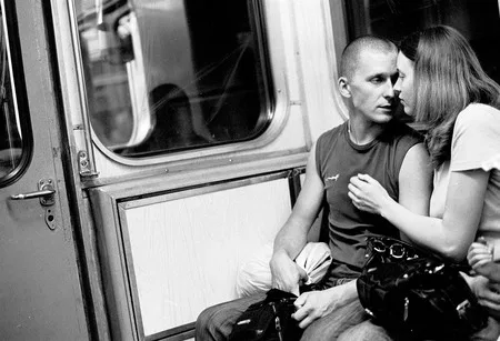 Moscow. Subway. People. Кадр 12