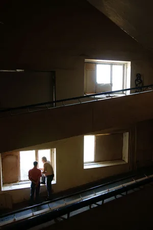 Constructivism masterpieces. Textile institute hostel. Кадр 12