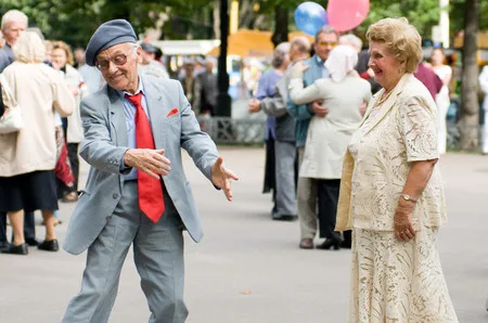 Dances for adult. Кадр 9