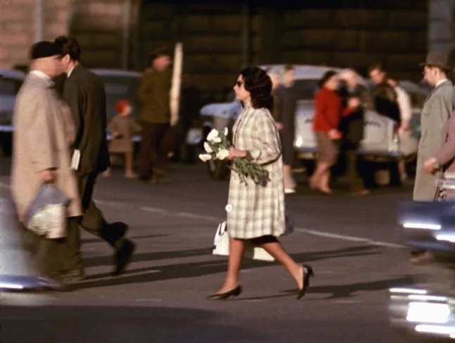The time machine. Color. 1930-1970. Кадр 9