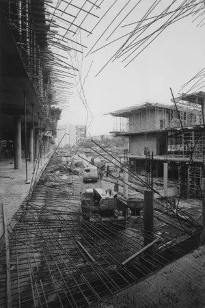 On the Moscow constructions. Кадр 1