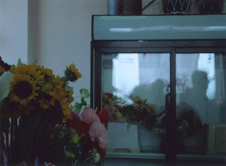 At glass. Кадр 5