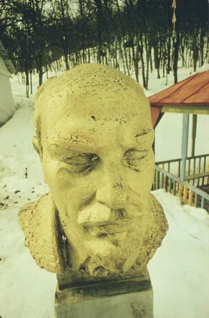 Historical Insinuations. Кадр 5