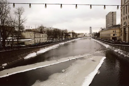 The River Place. Кадр 9