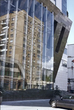 Mirror Moscow. Кадр 9