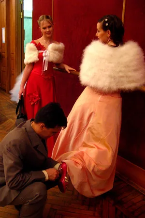 Waiting for an invitation. Кадр 5