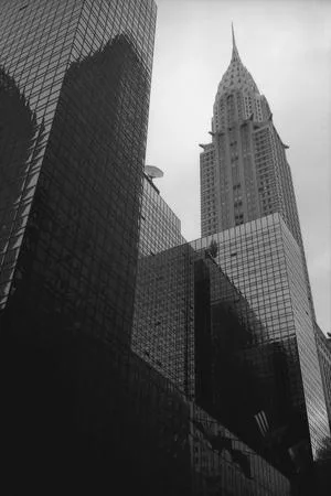 Москва — Нью-Йорк. Кадр 1