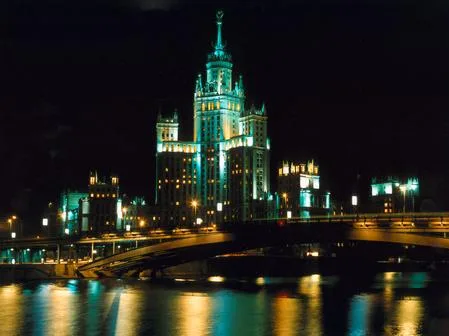 City of light. Кадр 4
