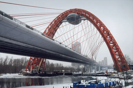 Zhivopisniy bridge. Кадр 3