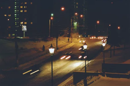 The shining of the night. Кадр 4