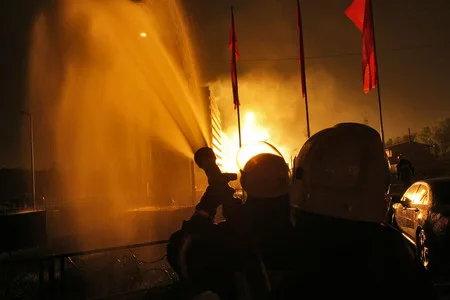 Torch. Кадр 4