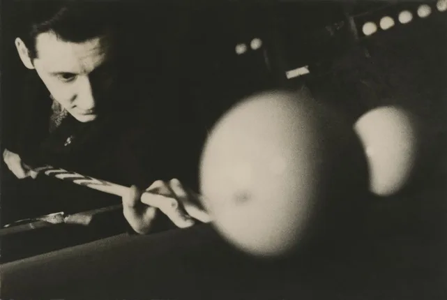 Concentration of the Image. 1920s — 1940s. Кадр 7